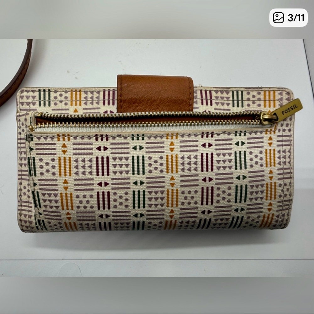Bundle Fossil Beige Pattern Crossbody Bag with Matching Wallet See Photos - Picture 3 of 11